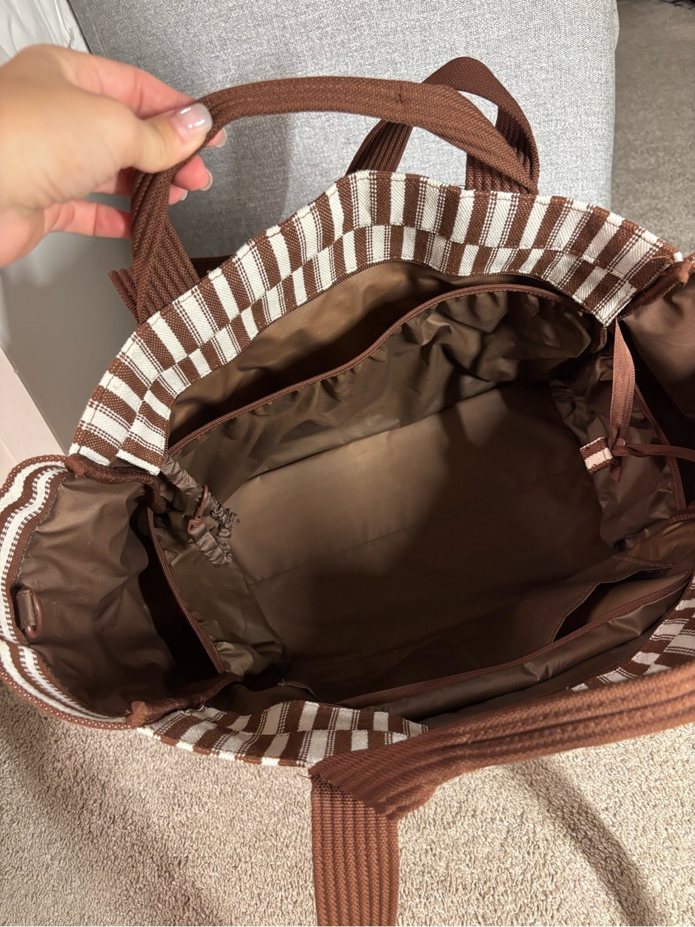 Beis Vacation Tote Maple - Picture 3 of 4